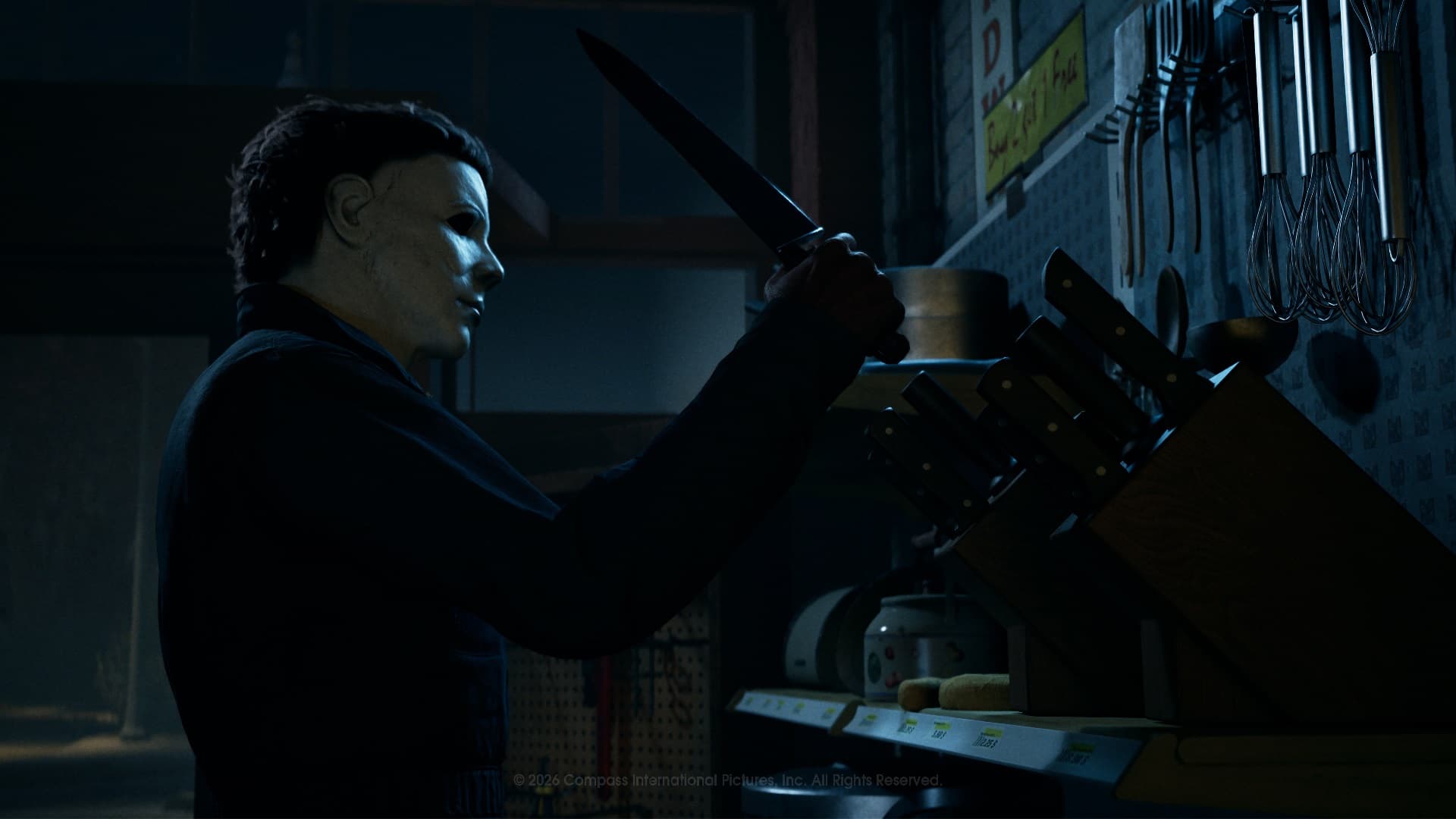 Michael Myers moving through a story location in Halloween: The Game
